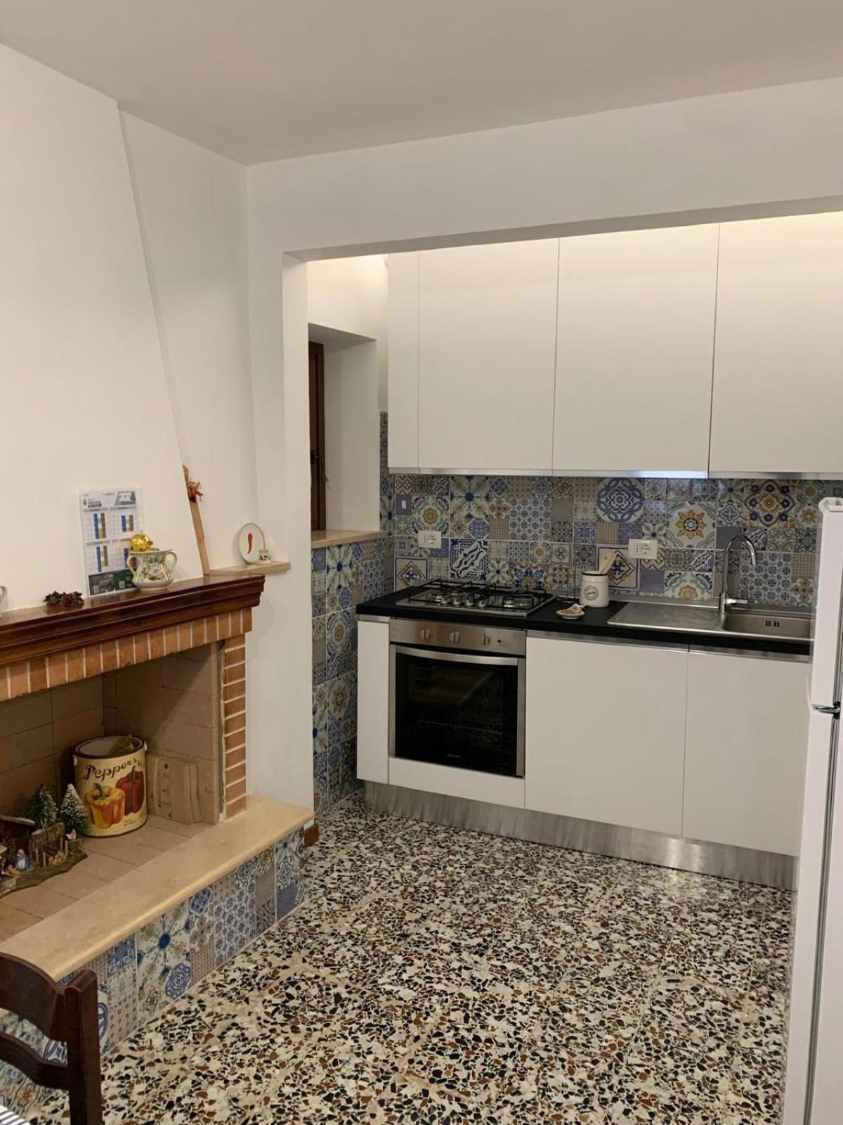 B&B Casa Di Carla Рипатрансоне Екстериор снимка